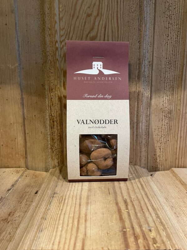 Luksusvalnødder med chokolade og kakaopulver